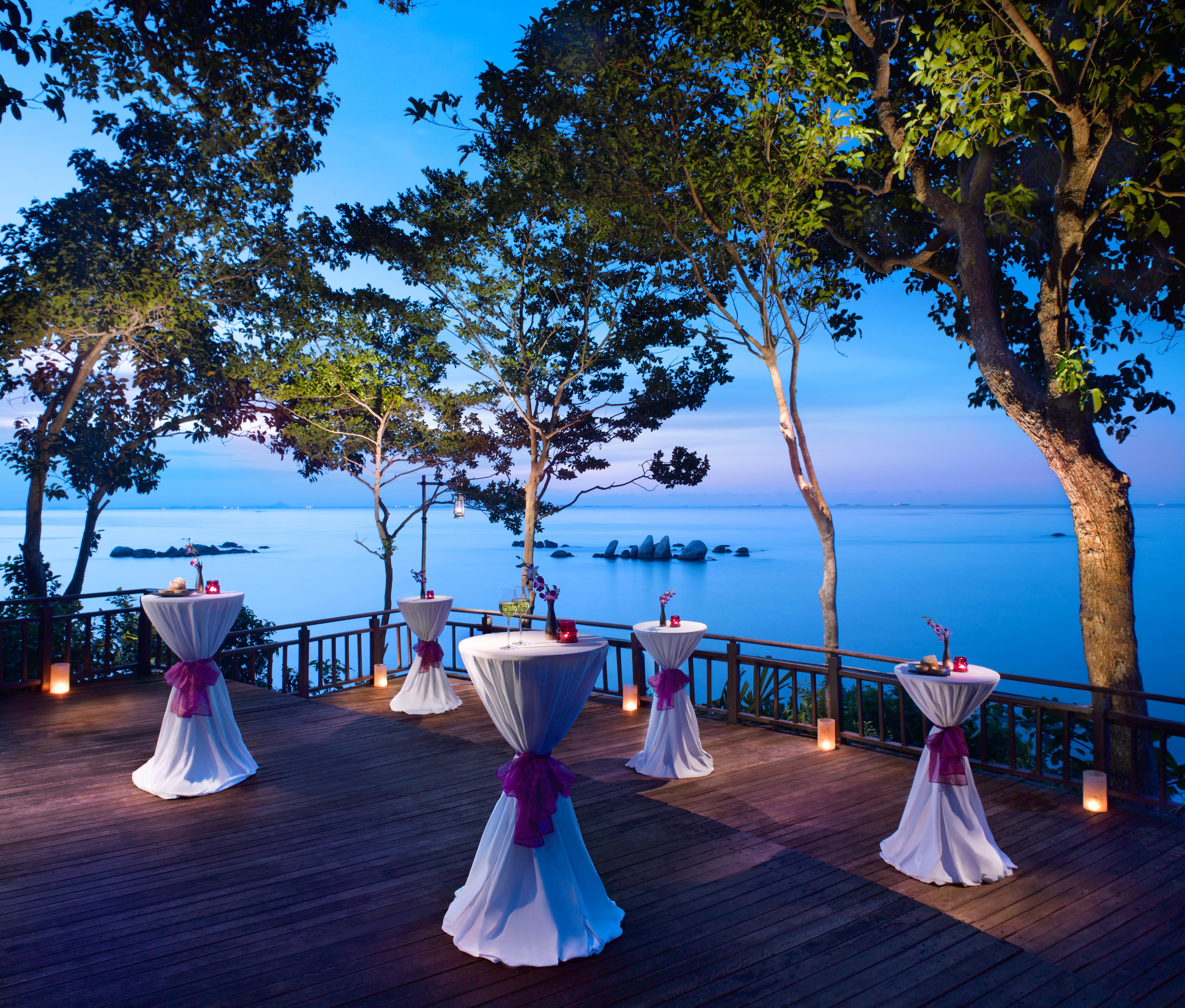 Hotel Banyan Tree Bintan Lagoi Restaurace fotografie